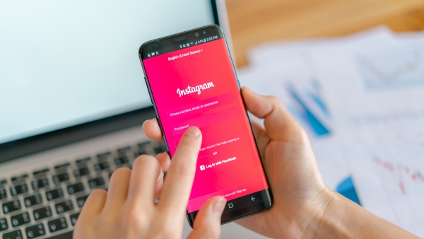 Új módszerekkel tesztelné az Instagram az életkort